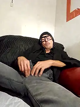 Pumpndeep online show from 11, 2, 2026