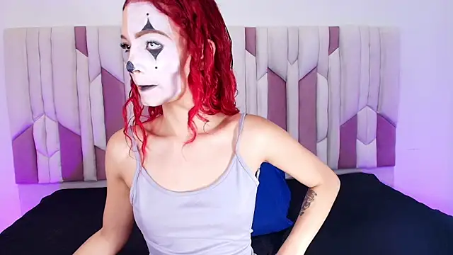 mia stanfort online show from 31, 10, 2025