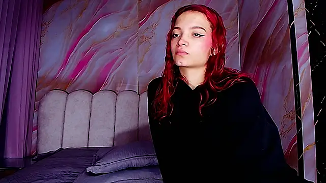 mia stanfort online show from 27, 3, 2026