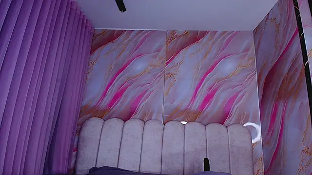 mia stanfort online show from 1, 4, 2026