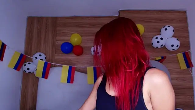 mia stanfort online show from 2, 7, 2026