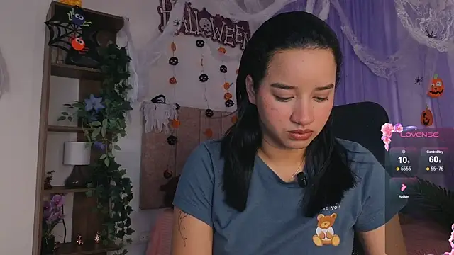 emilyrouxe online show from 1, 11, 2025