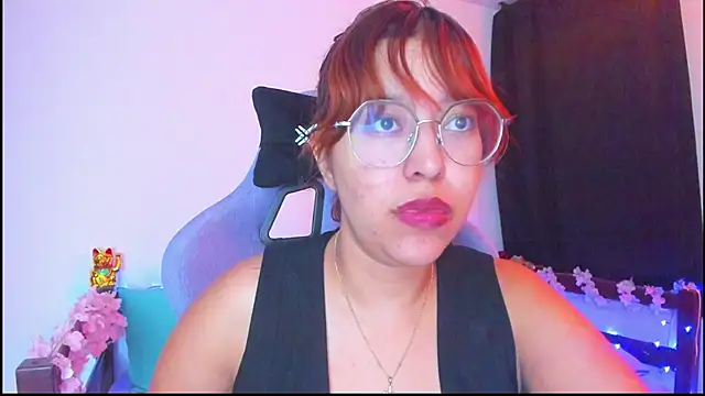  Moon Johnson online show from 4, 11, 2025