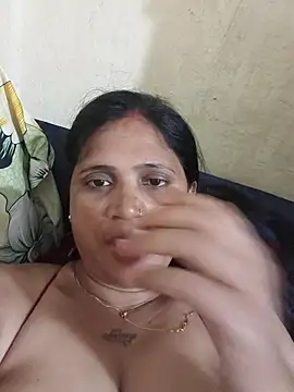 Snapshot of Neha8923 chatting on 4, 11, 2025 Neha8923 online show from 4, 11, 2025