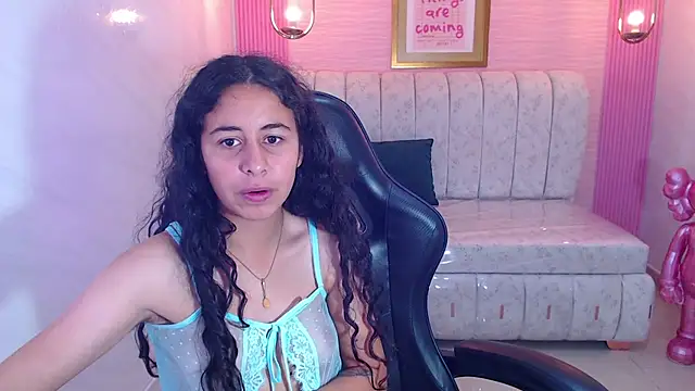 Snapshot of paris_sub1_ chatting on 17, 10, 2025 paris sub1 online show from 17, 10, 2025