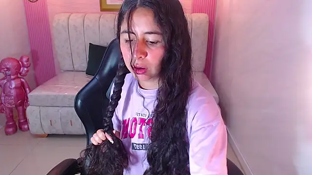 Snapshot of paris_sub1_ chatting on 30, 10, 2025 paris sub1 online show from 30, 10, 2025