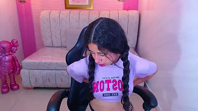 Snapshot of paris_sub1_ chatting on 6, 11, 2025 paris sub1 online show from 6, 11, 2025