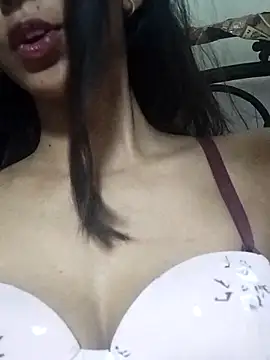 Aaliya Love online show from 18, 2, 2025