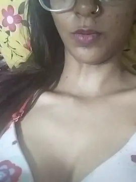 Aaliya Love online show from 27, 2, 2025