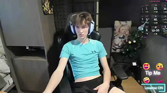 Snapshot of bambelbye chatting on 15, 1, 2025 bambelbye online show from 15, 1, 2025