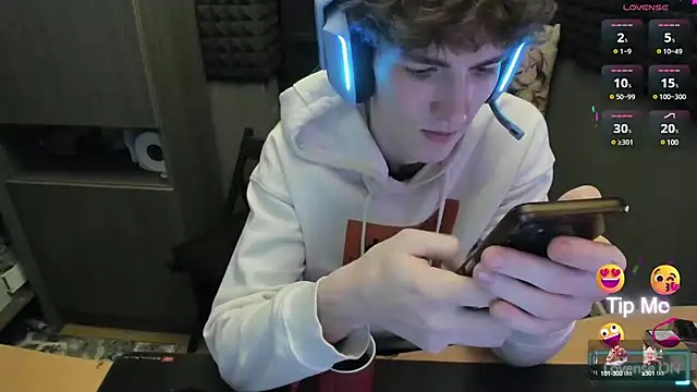 Snapshot of bambelbye chatting on 18, 12, 2024 bambelbye online show from 18, 12, 2024