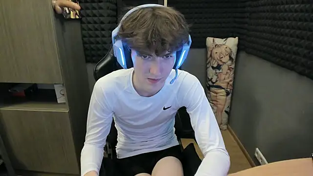 Snapshot of bambelbye chatting on 18, 12, 2024 bambelbye online show from 18, 12, 2024