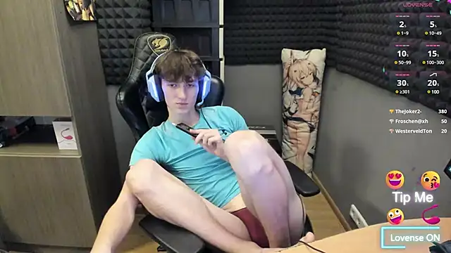 Snapshot of bambelbye chatting on 14, 12, 2024 bambelbye online show from 14, 12, 2024