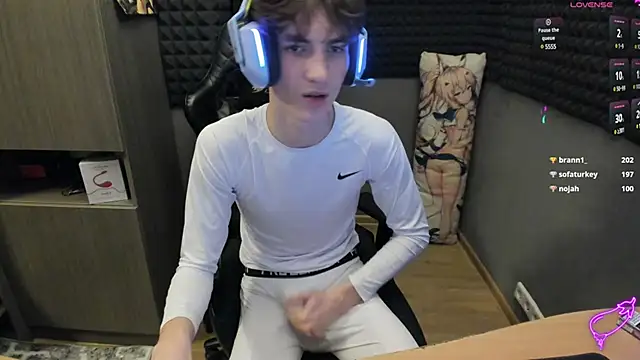 Snapshot of bambelbye chatting on 9, 12, 2024 bambelbye online show from 9, 12, 2024