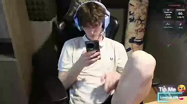 Snapshot of bambelbye chatting on 12, 3, 2025 bambelbye online show from 12, 3, 2025