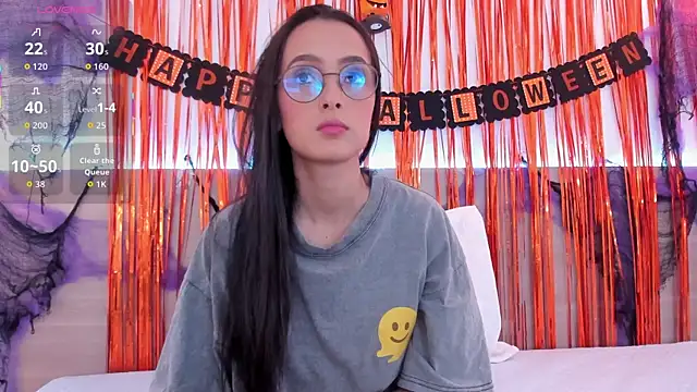 Snapshot of nataliiiiia chatting on 19, 10, 2025 nataliiiiia online show from 19, 10, 2025