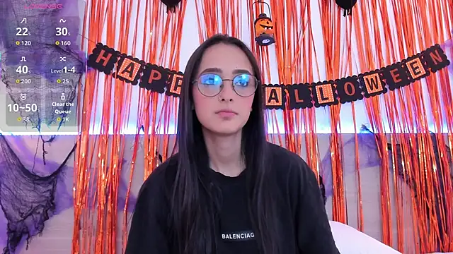 Snapshot of nataliiiiia chatting on 22, 10, 2025 nataliiiiia online show from 22, 10, 2025