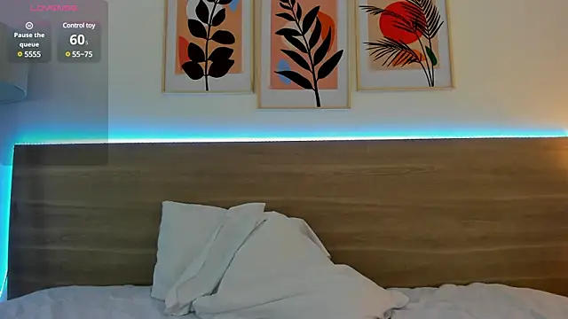 nataliiiiia online show from 6, 3, 2025