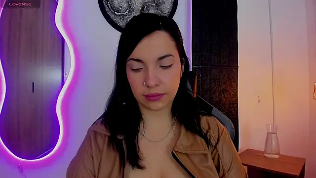 Snapshot of tatiana_sc chatting on 4, 10, 2025 tatiana sc online show from 4, 10, 2025