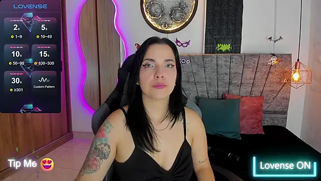 Snapshot of tatiana_sc chatting on 21, 10, 2025 tatiana sc online show from 21, 10, 2025