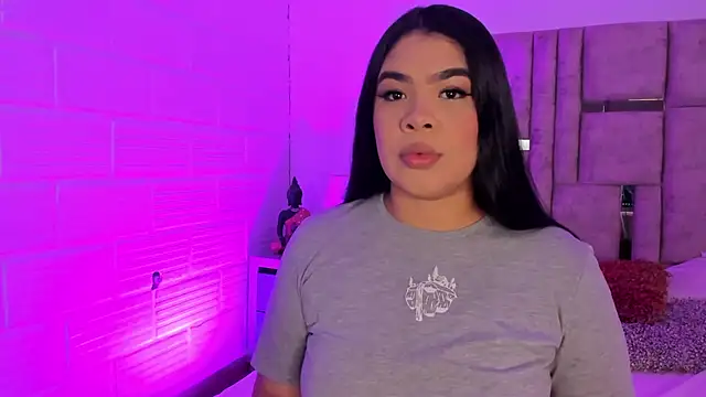 EmmaBecket2 online show from 8, 11, 2025