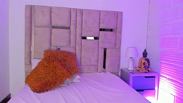 EmmaBecket2 online show from 26, 10, 2025