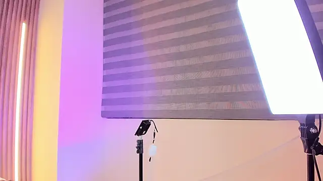 Snapshot of Annie9_ chatting on 26, 4, 2026 Annie9 online show from 26, 4, 2026