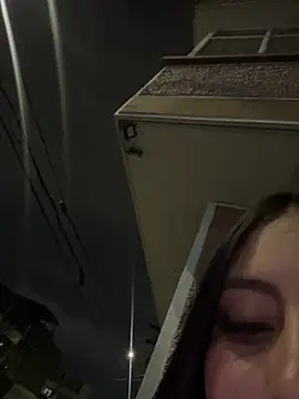 Annie9  online show from 4, 4, 2026