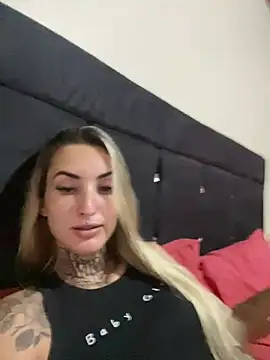 hotskinny1 online show from 5, 3, 2025