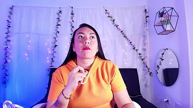 Ana luciaaa online show from 22, 1, 2025