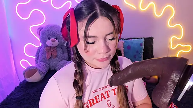 Isa belaa online show from 11, 11, 2025