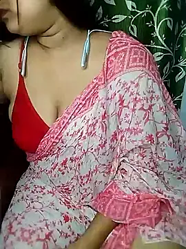 Hottyalia online show from 26, 2, 2025