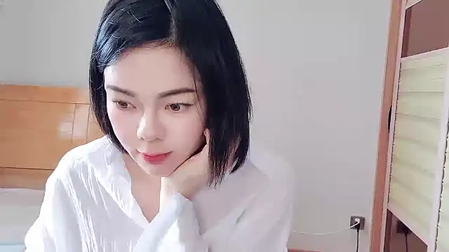Linda-LL online show from 12, 2, 2025