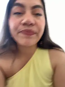 Iam  Cristal online show from 4, 2, 2026