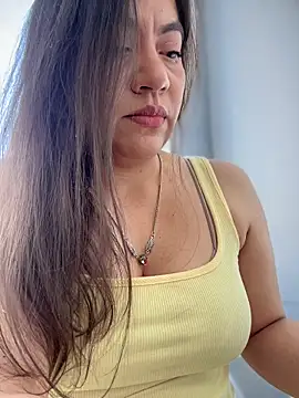 Iam  Cristal online show from 10, 11, 2025