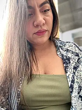 Iam  Cristal online show from 27, 10, 2025