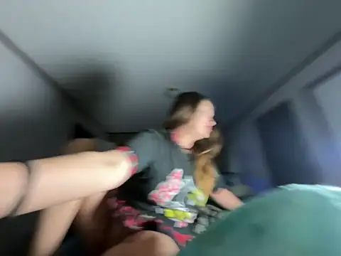 Snapshot of IvanaPlenty chatting on 5, 12, 2025 IvanaPlenty online show from 5, 12, 2025