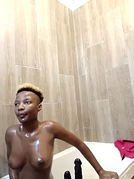 SHANTYBABE online show from 8, 11, 2025