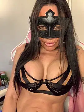 vicvictoriax online show from 3, 3, 2025
