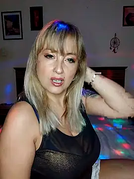 Snapshot of DesireSatler chatting on 7, 8, 2026 DesireSatler online show from 7, 8, 2026