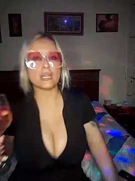 DesireSatler online show from 19, 10, 2025