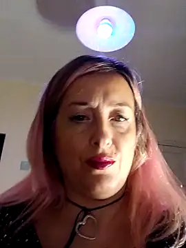 DesireSatler online show from 4, 4, 2026