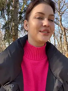 KikiWatson online show from 30, 1, 2025