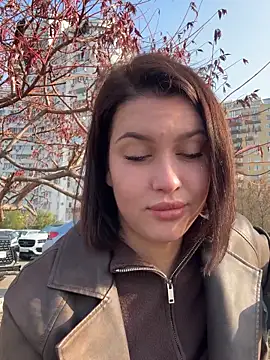 KikiWatson online show from 8, 11, 2025