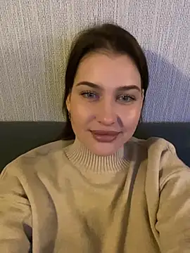 KikiWatson online show from 2, 2, 2025