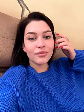 KikiWatson online show from 26, 10, 2025