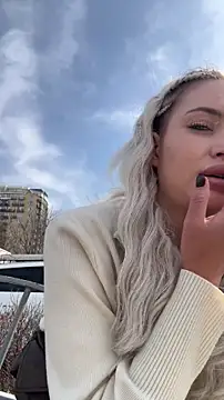 KikiWatson online show from 19, 3, 2026