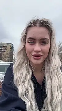 KikiWatson online show from 21, 3, 2026