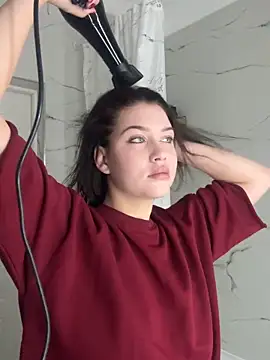 KikiWatson online show from 21, 12, 2025