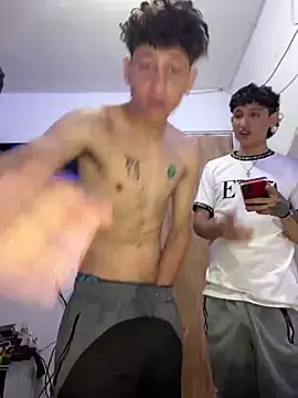 Snapshot of LatinBoysxxx chatting on 28, 1, 2025 LatinBoysxxx online show from 28, 1, 2025